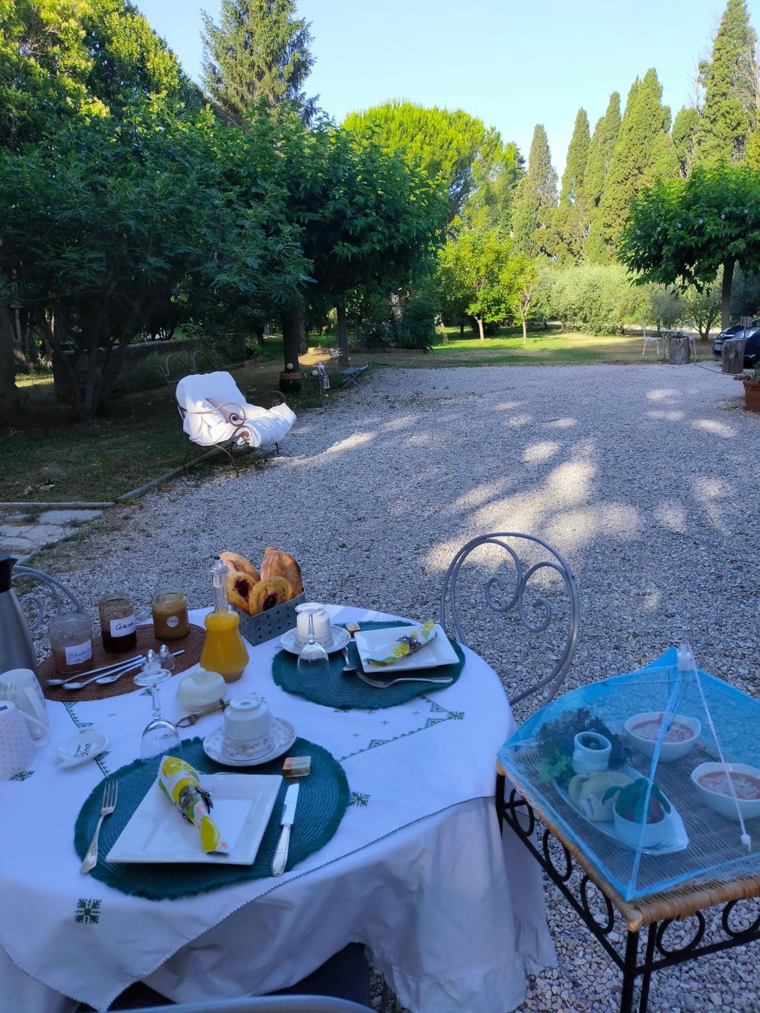 Reve D'Emma Bed & Breakfast Plan-d'Orgon Exterior photo